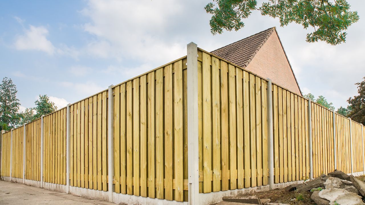Garden Fence Construction Denver, CO 1 Supreme Fencing Denver LLC