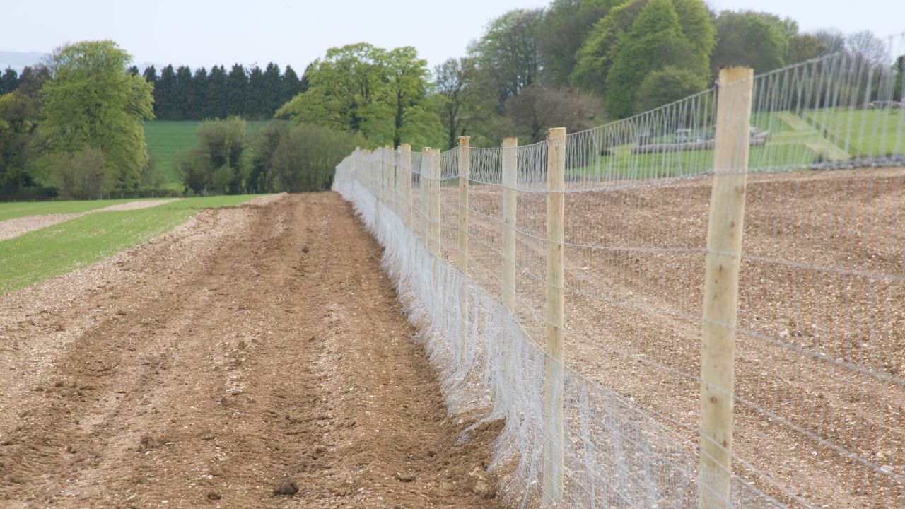 Deer Fence Installation Denver, CO 1 Supreme Fencing Denver LLC